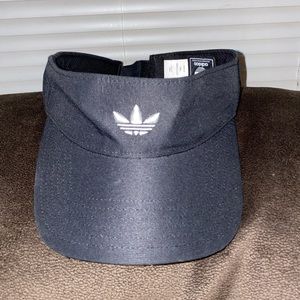 Adidas visor